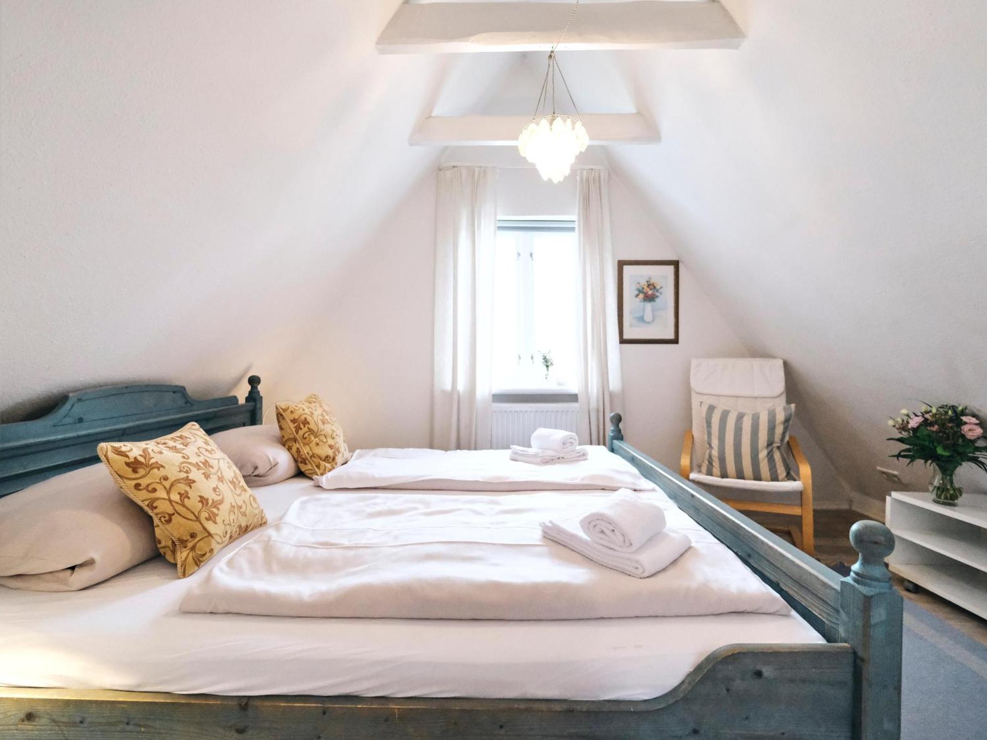 Hafenblick Ferienwohnung In Der Altstadt Mit Parkplatz Flensburg Exterior foto
